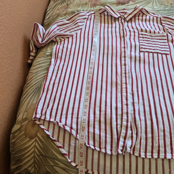 3/$25 Liz Claiborne Striped Summer Coastal Button Down Red White XL Shirt Beach - Picture 6 of 10